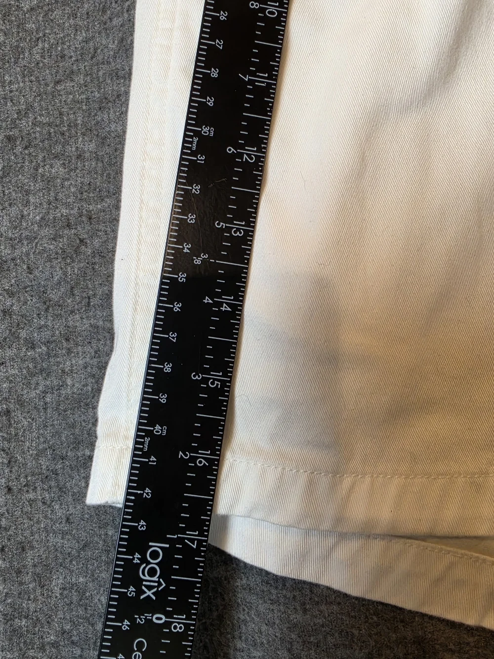 Polo Ralph Lauren Mens Shorts Medium Cream Elastic-Waist Preppy Sporty Travel